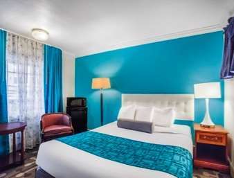 Motel Howard Johnson By Wyndham 3*